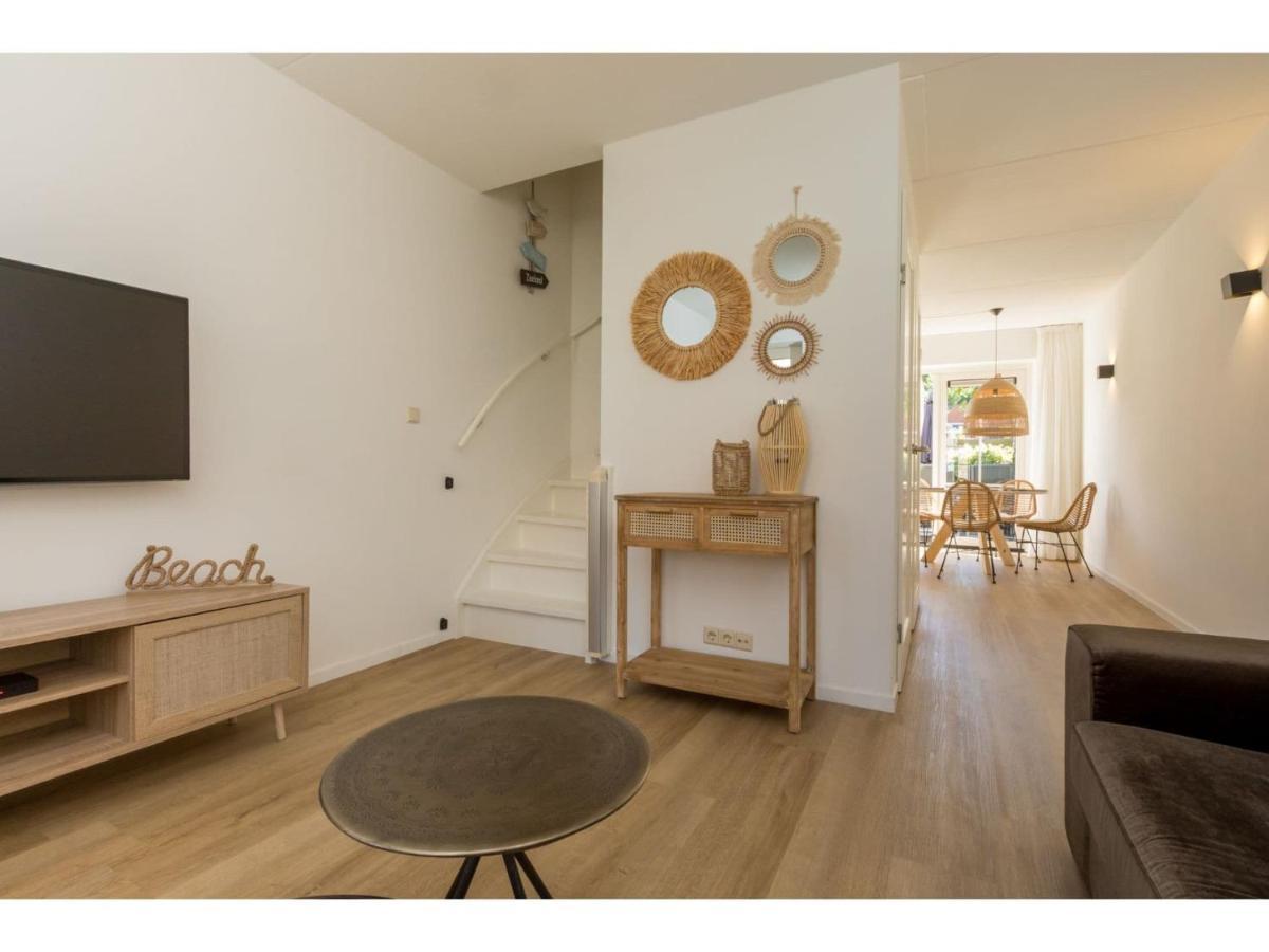 Quietly Located House Within Walking Distance Of The Beach Domburg Exterior foto