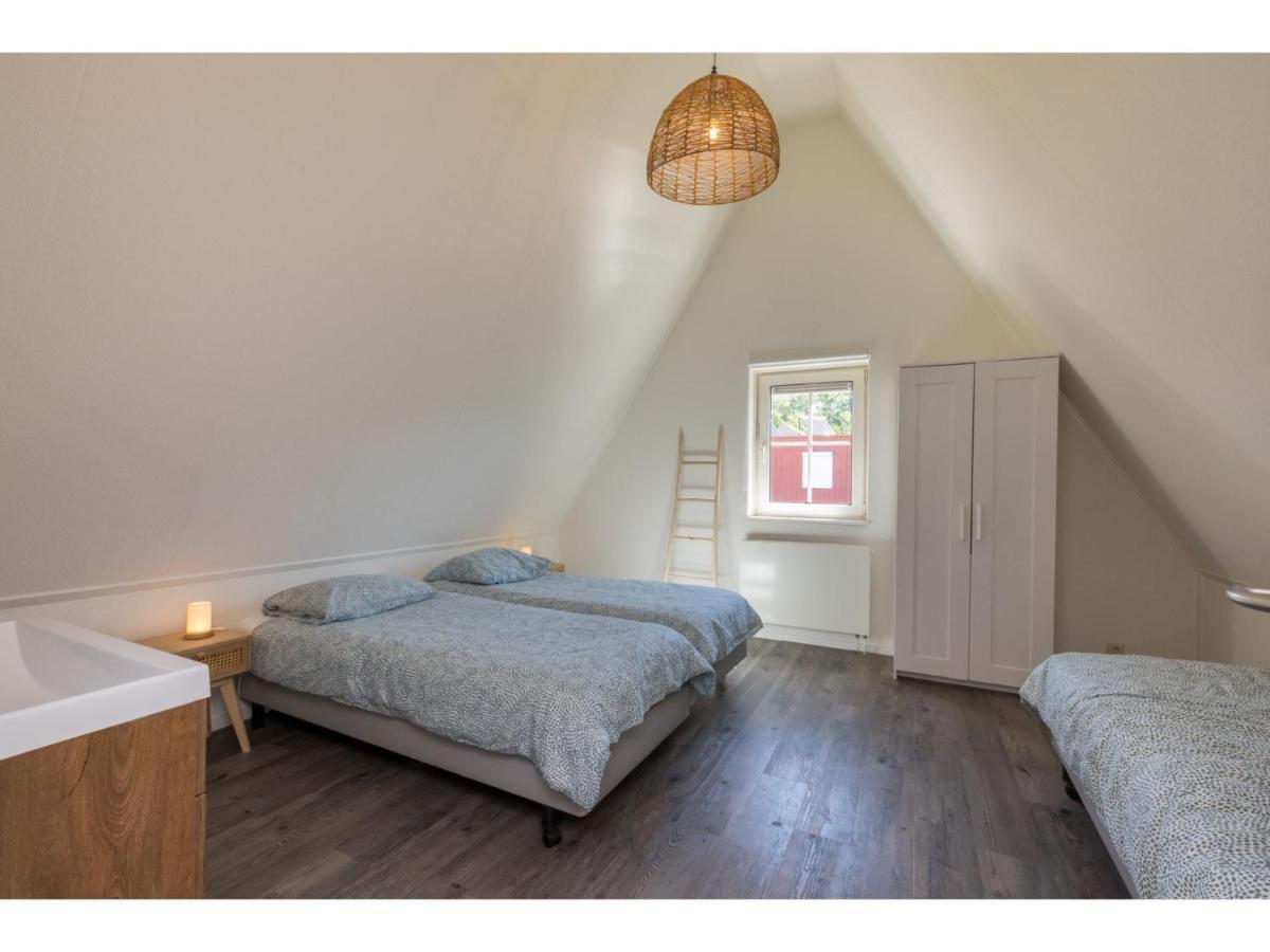 Quietly Located House Within Walking Distance Of The Beach Domburg Exterior foto